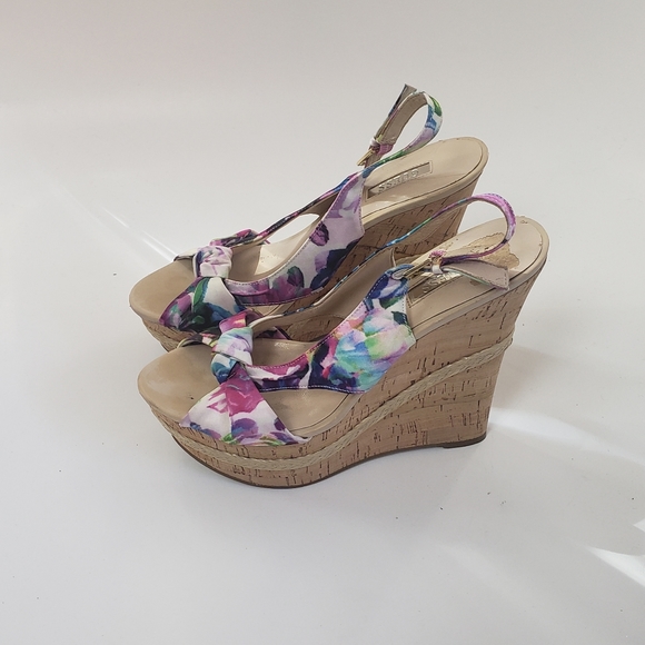 GUESS GWDELILAN Floral Wedge Sandals Size 7 - Picture 6 of 8
